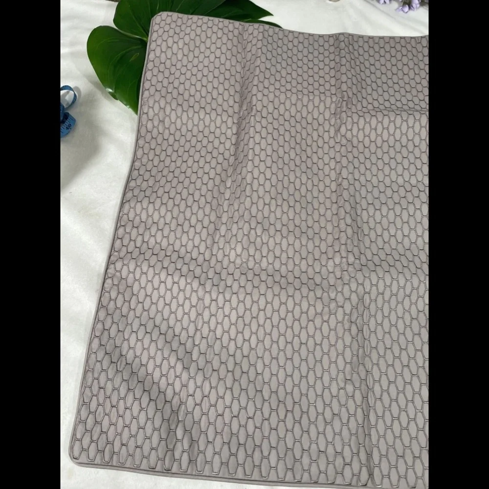 NEW Hotel Collection Honeycomb Trellis (1) Euro‎ European Sham Case